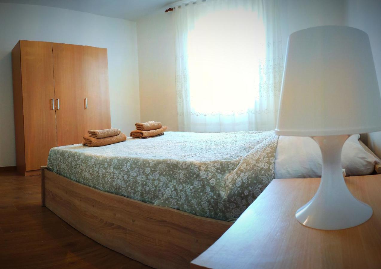 Апартаменты Apartman "Lima" Пула Экстерьер фото
